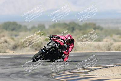 media/Jan-15-2026-Racers Edge (Thu) [[dfebeb70ab]]/2-A Group/Session 3 (Turn 16)/